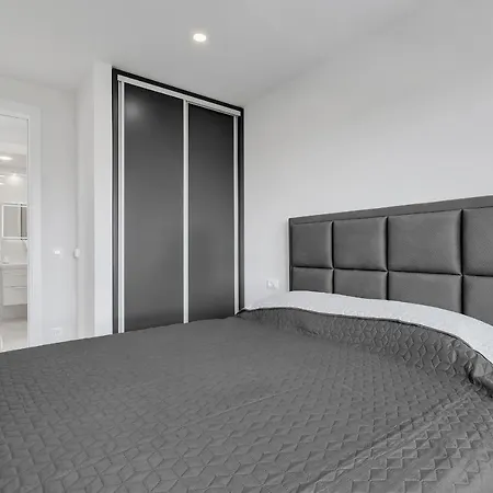 Apartamento Luxury Seaview Dzenan